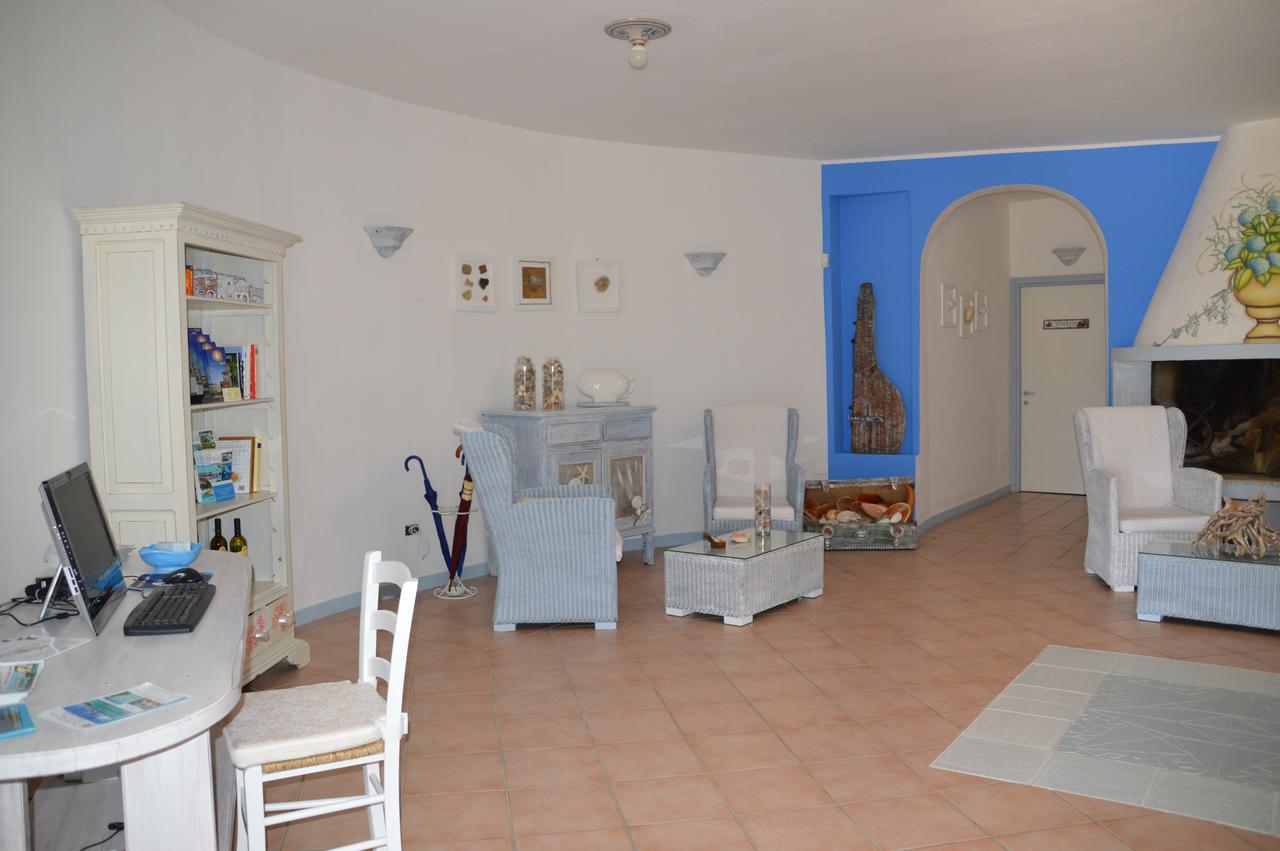 Hotel Il Timone Cugnana Ngoại thất bức ảnh